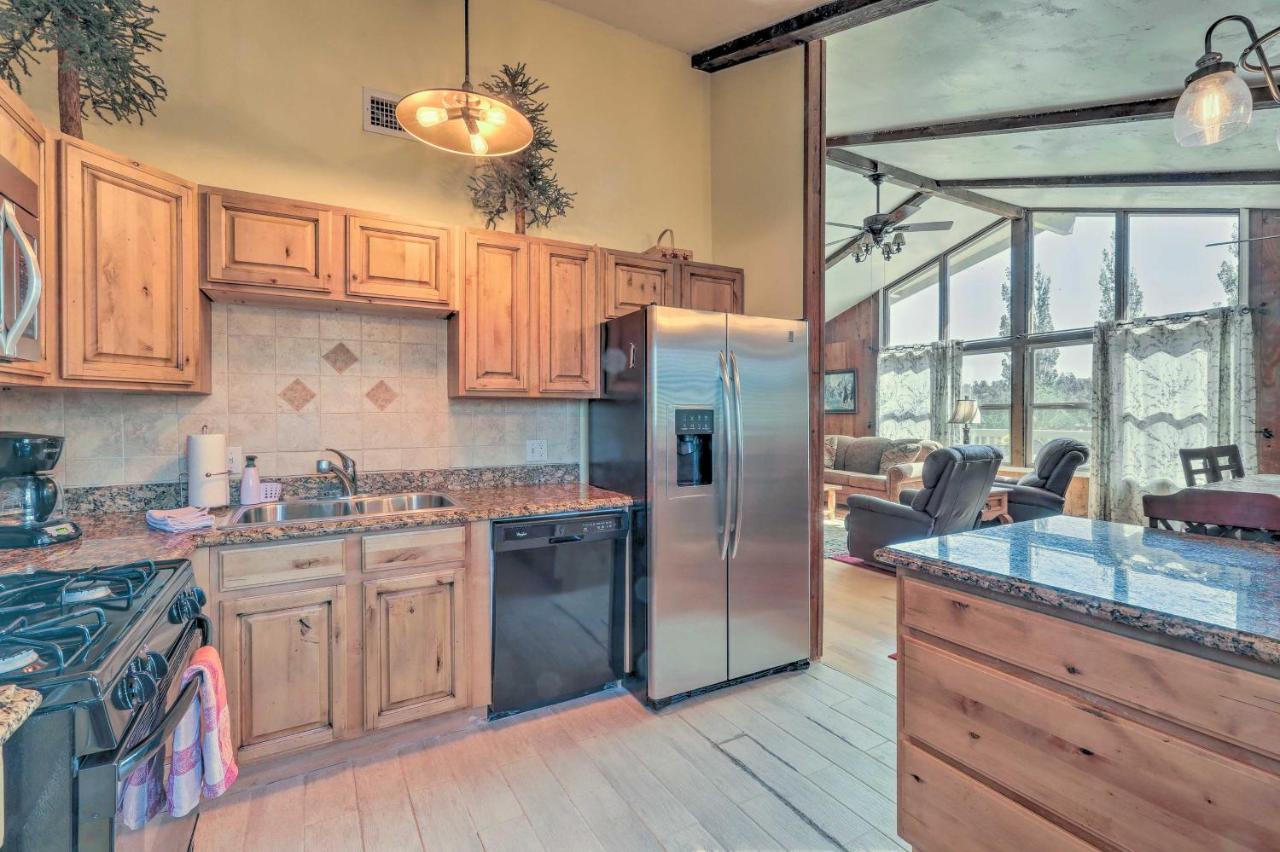Flagstaff Townhome - Walk To Country Club And Pools! Extérieur photo