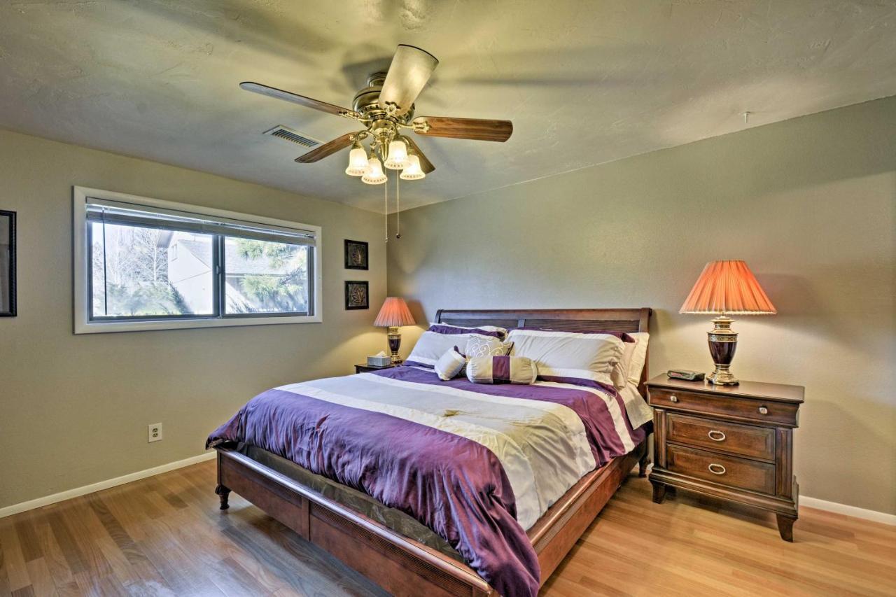 Flagstaff Townhome - Walk To Country Club And Pools! Extérieur photo